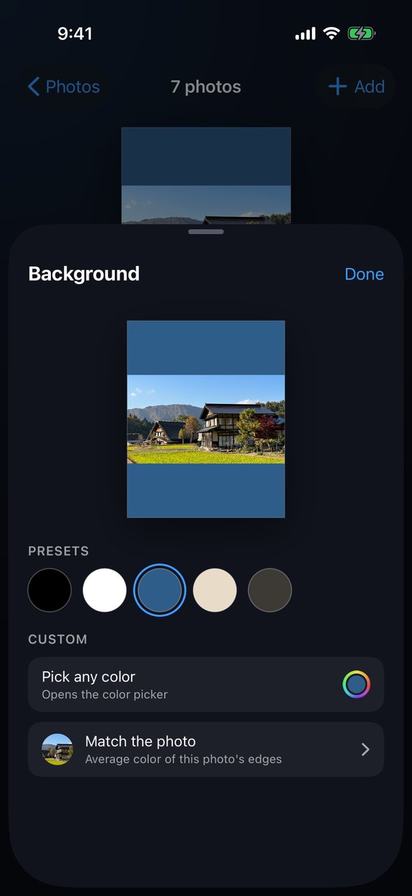 The Background sheet: preset colours, Pick any color, and Match the photo, which uses the average colour of the photo's edges.